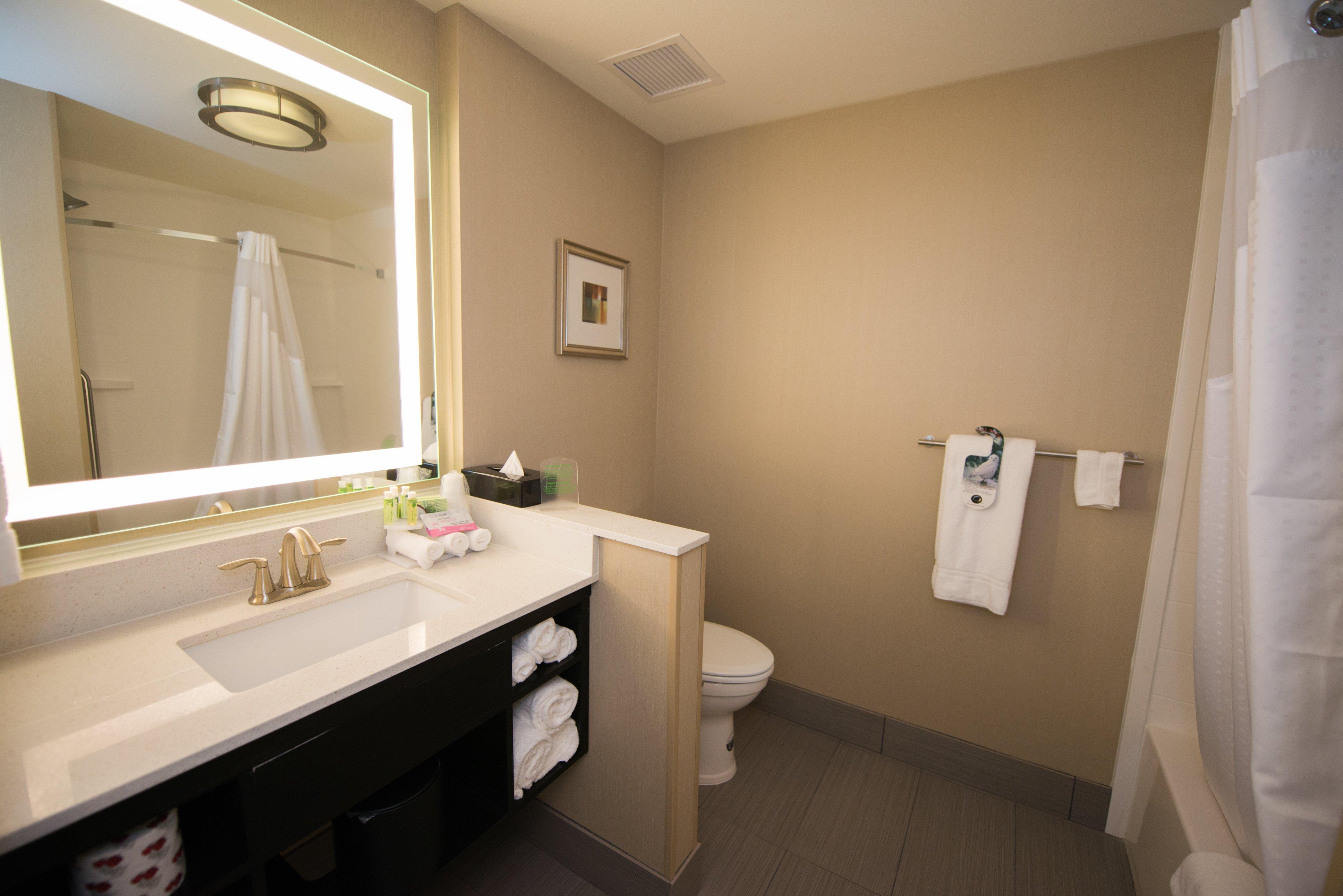 Express & Denver South - By Ihg
